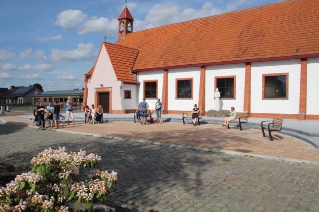 Het Strooiendorp (straw village)