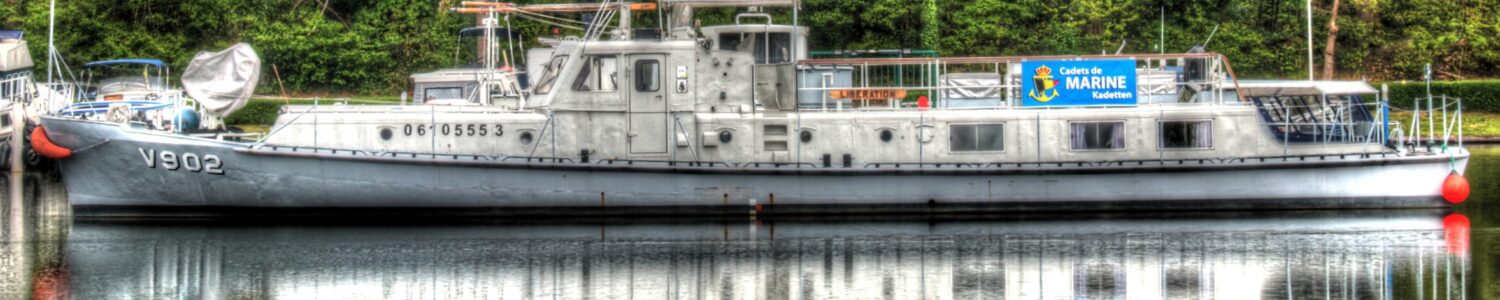 …Er een Patrouilleboot in de kanaalkom ligt?